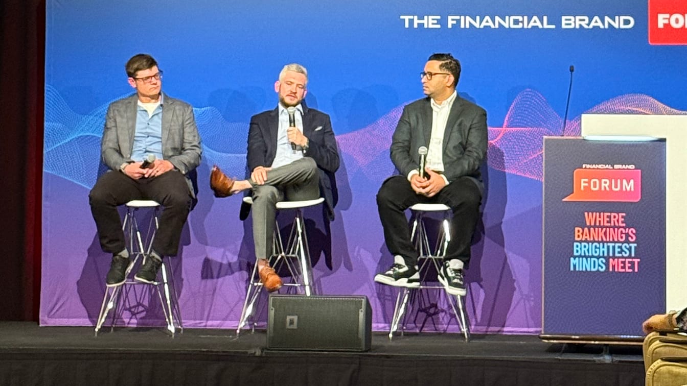 Jeff, center, talking about AI at The Financial Brand Forum.